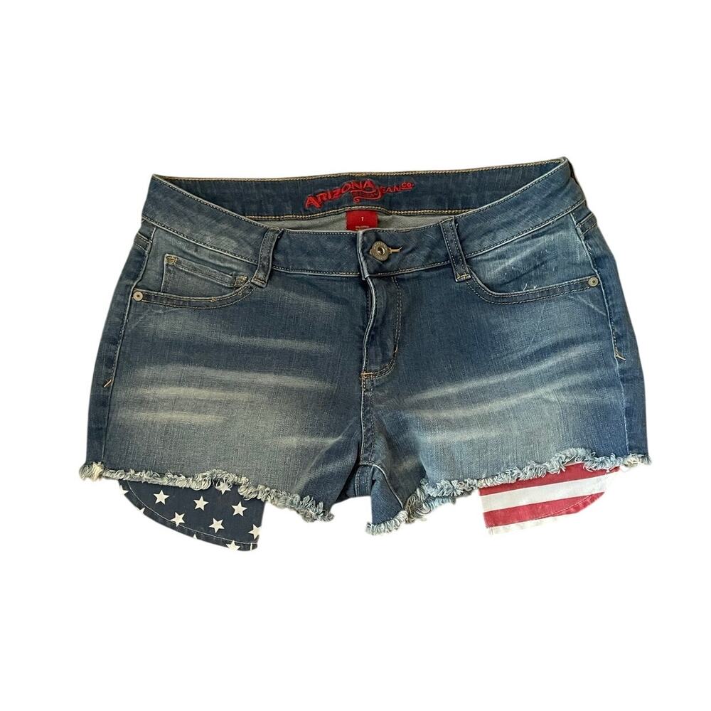 Arizona Jean Co. Blue Denim Size 7 Raw Hem Cut Off Shorts U.S.A. Flag Pockets